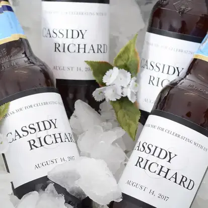 Hvordan vælger man de rigtige selvklæbende etiketter?