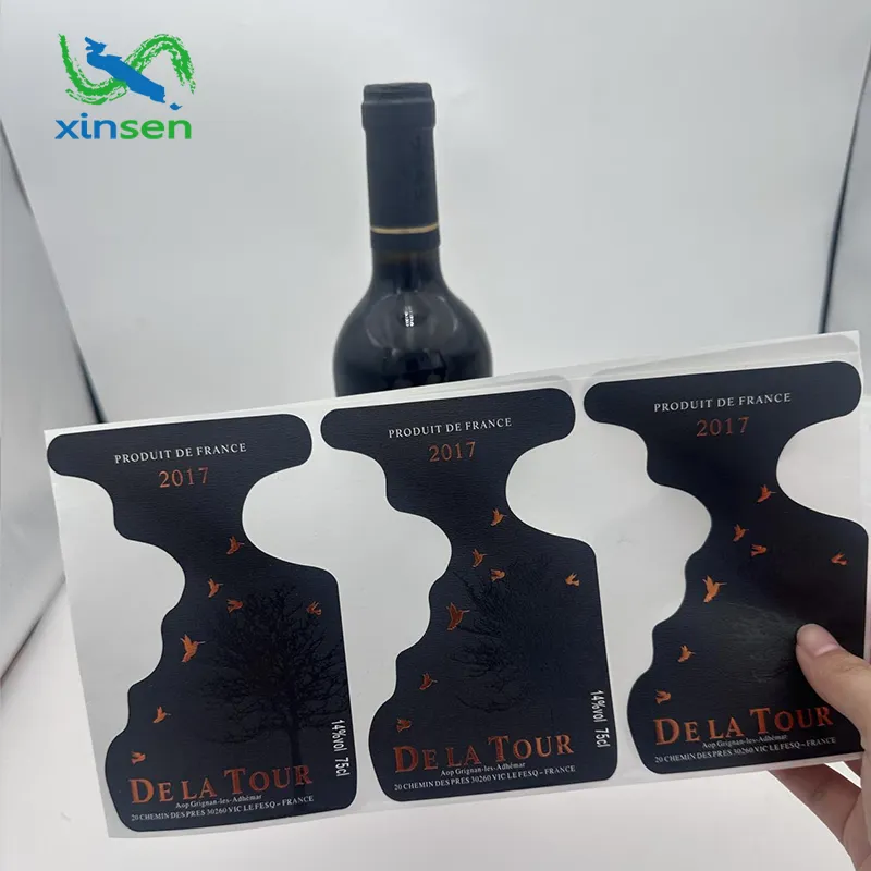 Papirvinflaskeetiketter